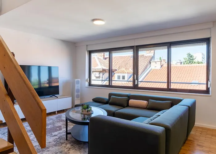 Pepper Penthouse - Luxurious Duplex Apartment, 50M From The Bacvice Sand Beach