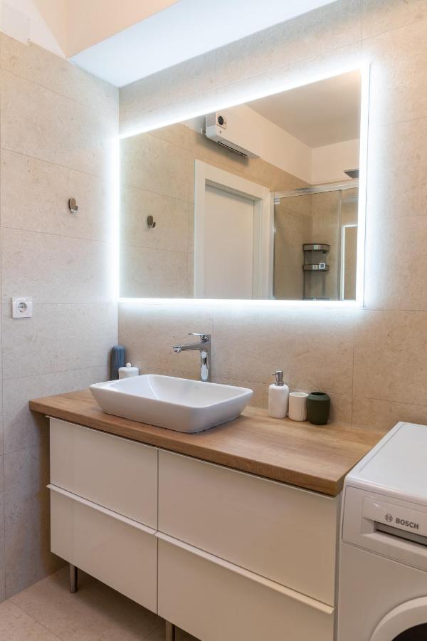Pepper Penthouse - Luxurious Duplex Apartment, 50m From The Bacvice Sand Beach Apartment
