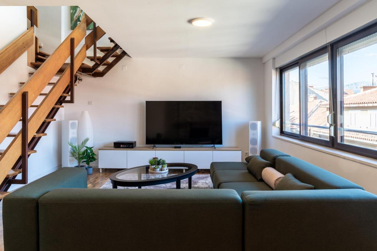 Apartment Pepper Penthouse - Luxurious Duplex Apartment, 50m From The Bacvice Sand Beach *