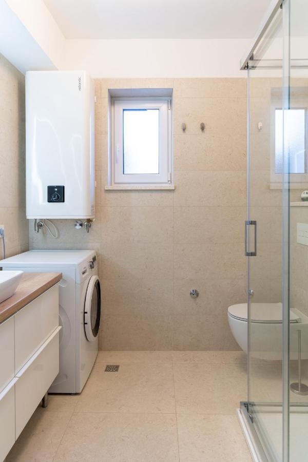 Apartment Pepper Penthouse - Luxurious Duplex Apartment, 50m From The Bacvice Sand Beach